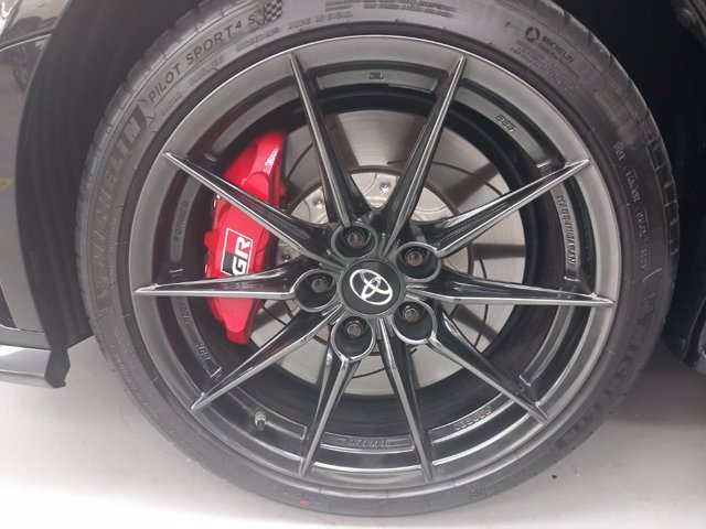 TOYOTA Gr yaris 1.6 circuit dat-8