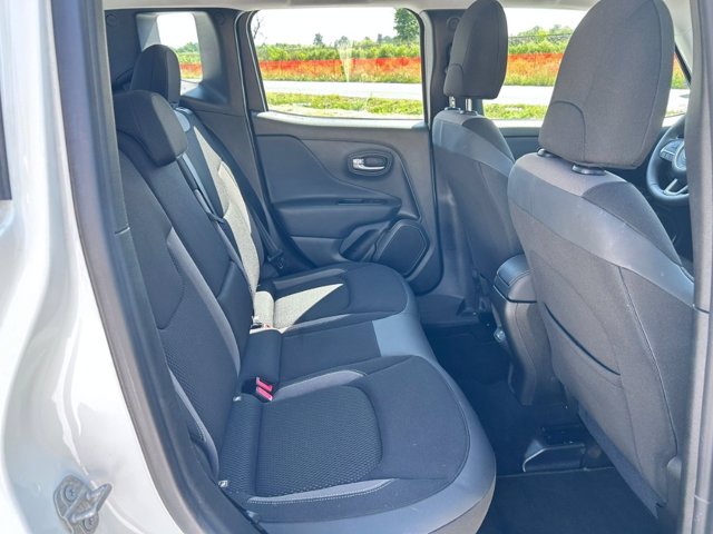 JEEP Renegade 1.5 turbo t4 mhev upland 2wd 130cv dct