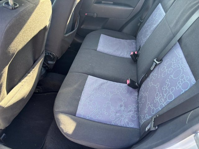 FORD Fiesta 5p 1.2 titanium