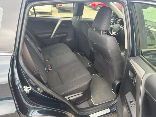 TOYOTA RAV4 2.5 Hybrid 2WD Active