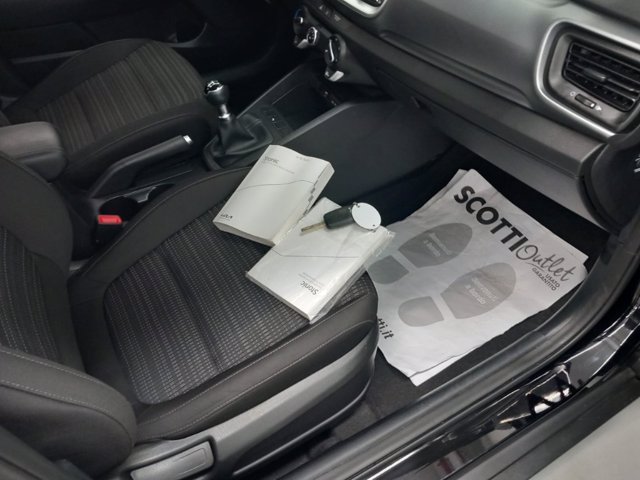 KIA Stonic 1.2 dpi style s/navi pack 84cv