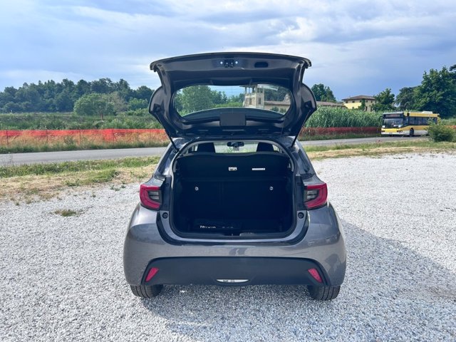 TOYOTA Yaris 1.5 Hybrid 5 porte Trend