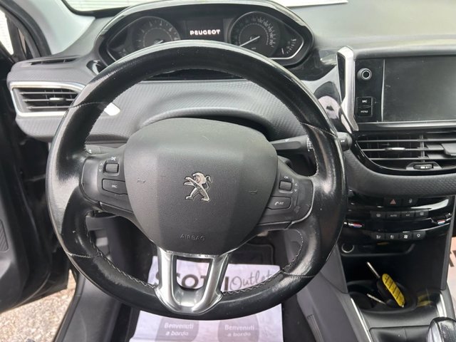 PEUGEOT 208 PureTech 82 5 porte Allure