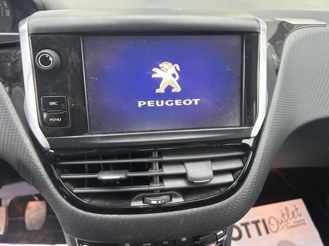 PEUGEOT 208 PureTech 82 5 porte Allure