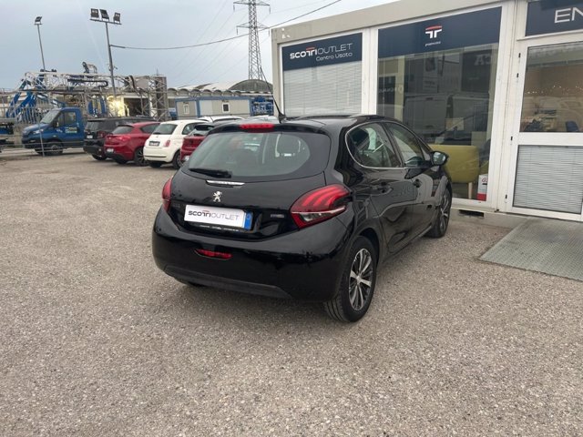 PEUGEOT 208 PureTech 82 5 porte Allure