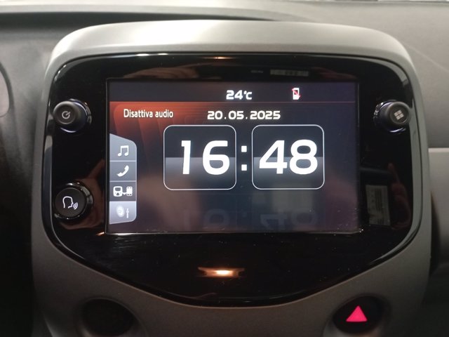 TOYOTA Aygo Connect 1.0 VVT-i 72 CV 5 porte x-play