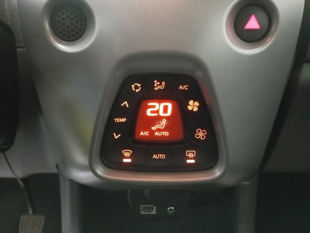 TOYOTA Aygo Connect 1.0 VVT-i 72 CV 5 porte x-play