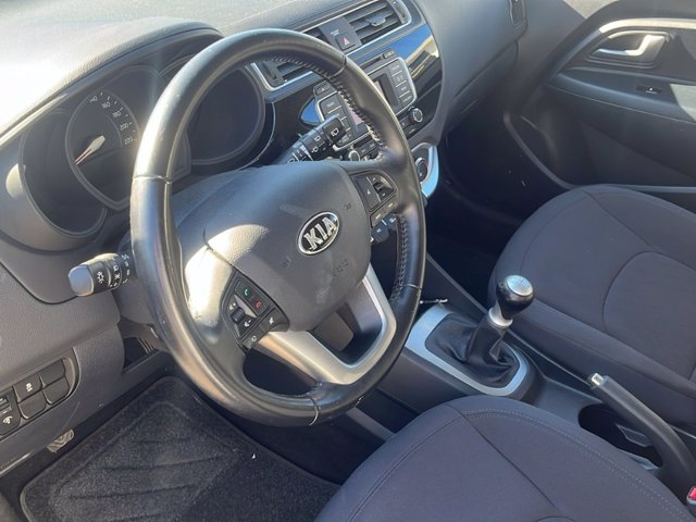 KIA Benzina Rio 2011 5p 1.2 cvvt Cool E6
