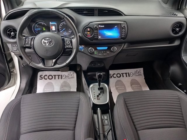 TOYOTA Yaris 5p 1.5h trend white edition