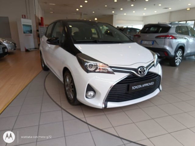 TOYOTA Yaris 1.4 D-4D 5 porte Active