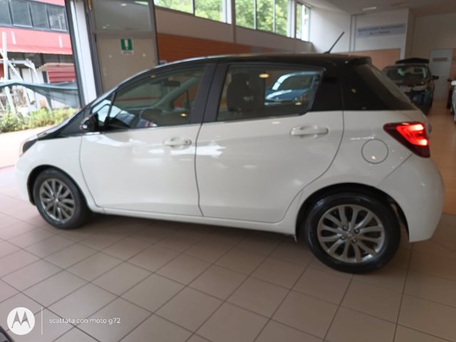 TOYOTA Yaris 1.4 D-4D 5 porte Active