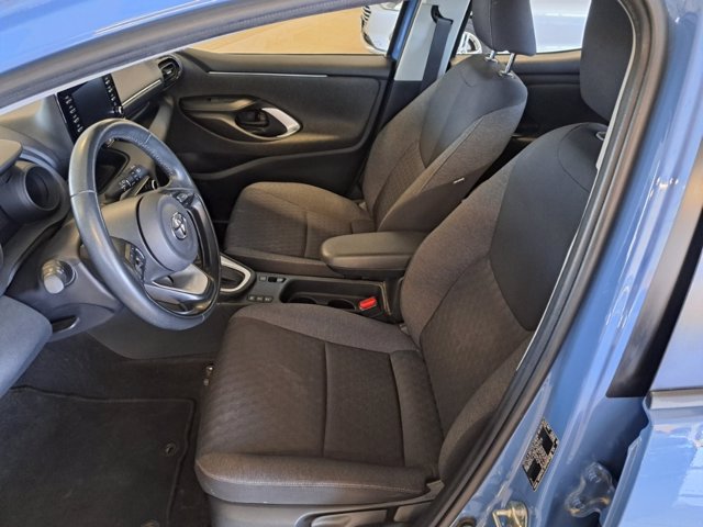 TOYOTA Yaris 1.5 Hybrid 5 porte Active