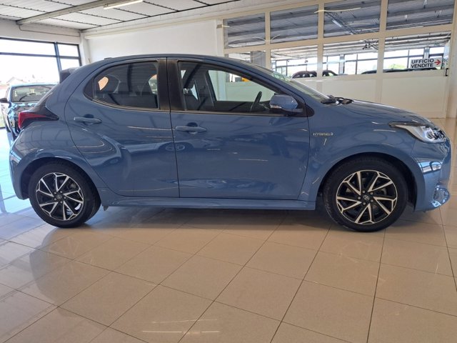 TOYOTA Yaris 1.5 Hybrid 5 porte Active