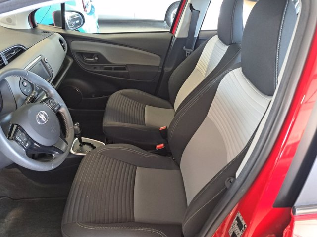 TOYOTA Yaris 1.5 Hybrid 5 porte Active
