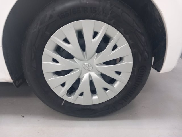 TOYOTA Yaris 1.5h active