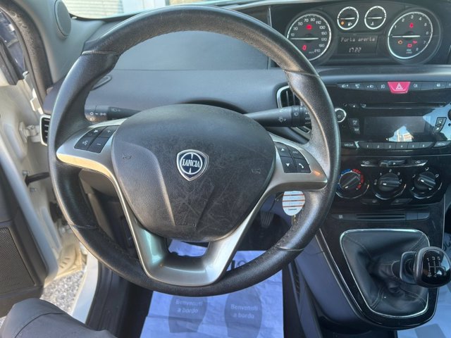 LANCIA Ypsilon 1.2 8v platinum 69cv e6