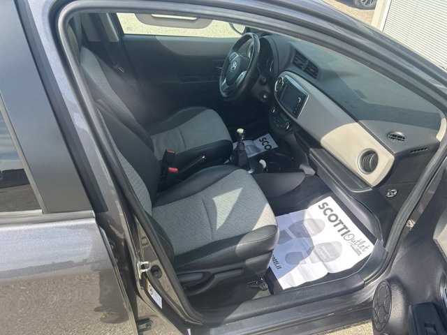 TOYOTA Yaris 5p 1.3 active