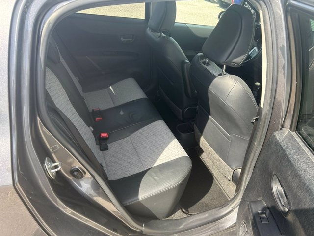 TOYOTA Yaris 5p 1.3 active