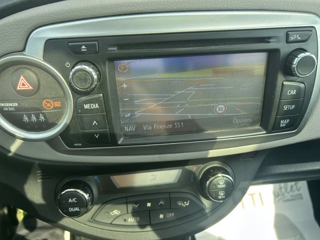 TOYOTA Yaris 5p 1.3 active