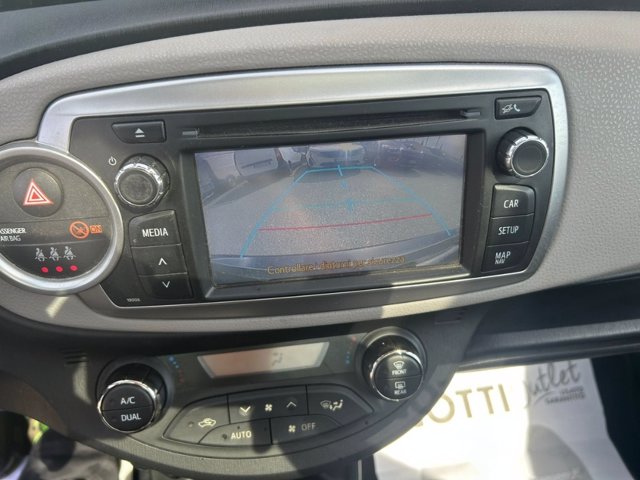 TOYOTA Yaris 5p 1.3 active