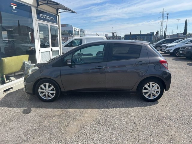 TOYOTA Yaris 5p 1.3 active