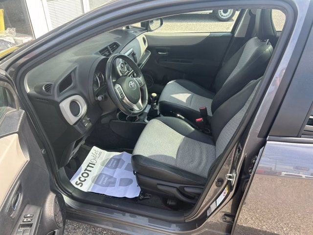 TOYOTA Yaris 5p 1.3 active