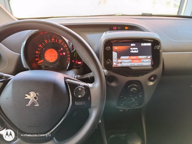 PEUGEOT 108 VTi 68 5 porte Active