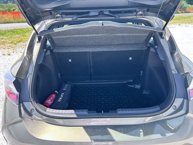 TOYOTA Corolla 1.8 Hybrid Active