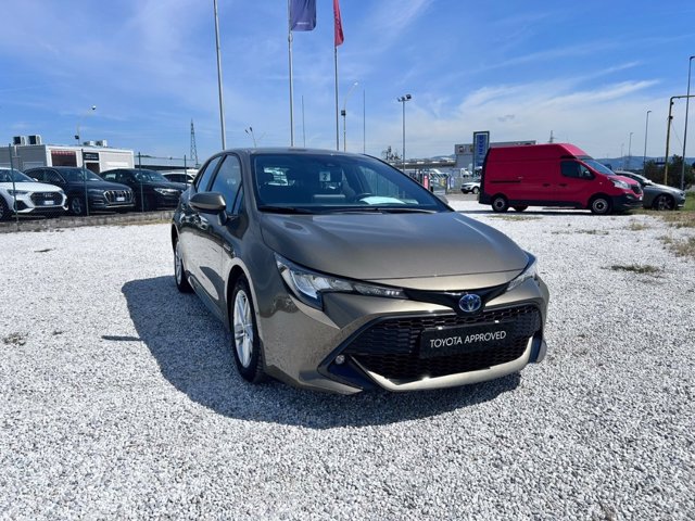 TOYOTA Corolla 1.8 Hybrid Active