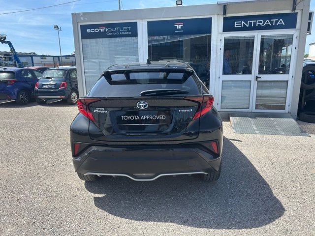 TOYOTA C-HR 1.8 Hybrid E-CVT Black Edition