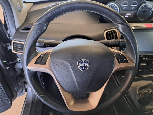 LANCIA Ypsilon 1.0 firefly hybrid silver s&s 70cv