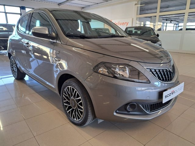 LANCIA Ypsilon 1.0 firefly hybrid silver s&s 70cv