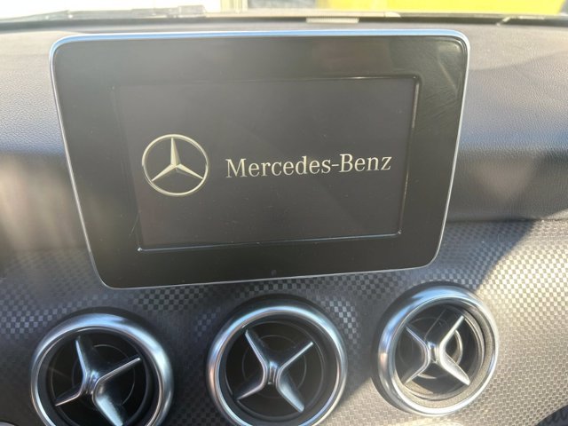 MERCEDES A 180 d Executive