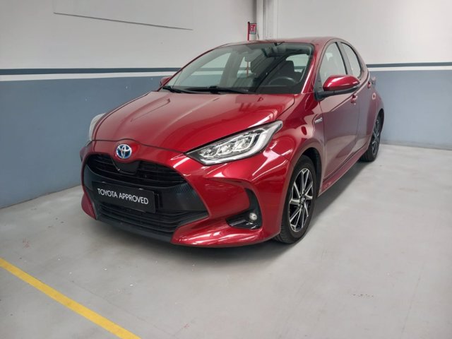 TOYOTA Yaris 1.5h trend