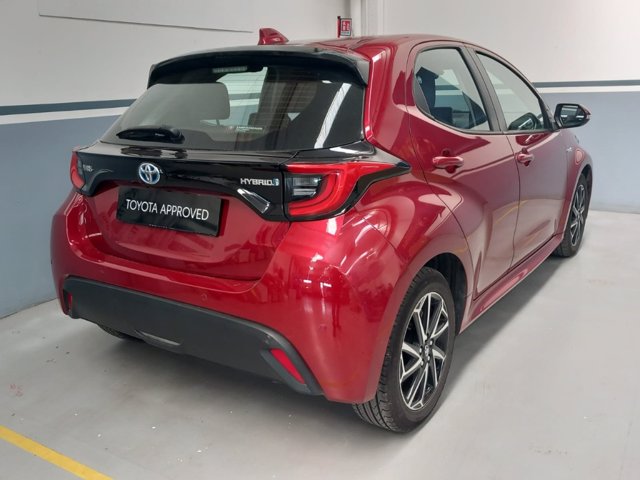 TOYOTA Yaris 1.5h trend