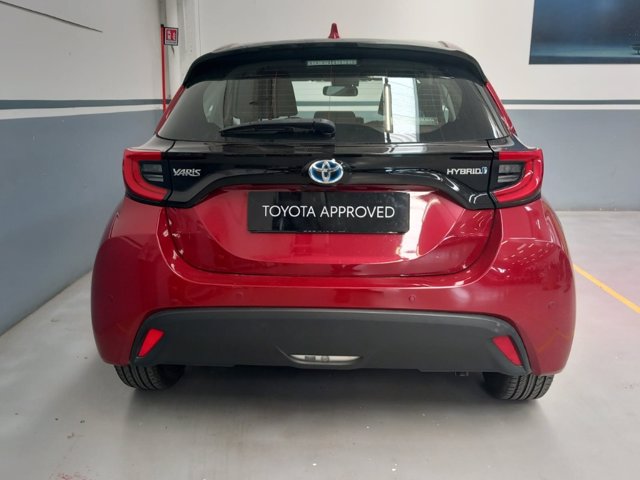 TOYOTA Yaris 1.5h trend