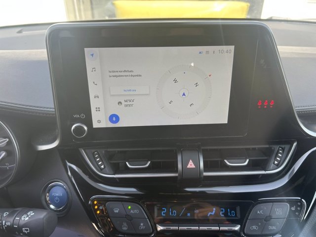 TOYOTA C-hr 1.8h trend e-cvt