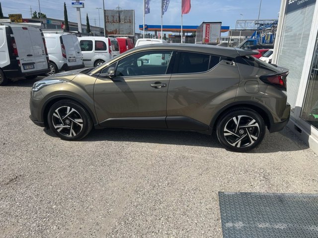 TOYOTA C-hr 1.8h trend e-cvt