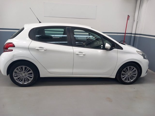 PEUGEOT 208 PureTech 68 5 porte Active