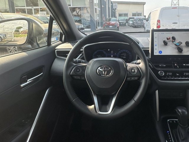 TOYOTA Corolla cross 1.8h lounge 2wd 140cv e-cvt