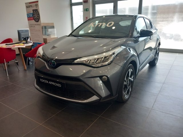 TOYOTA C-hr 2.0h trend e-cvt