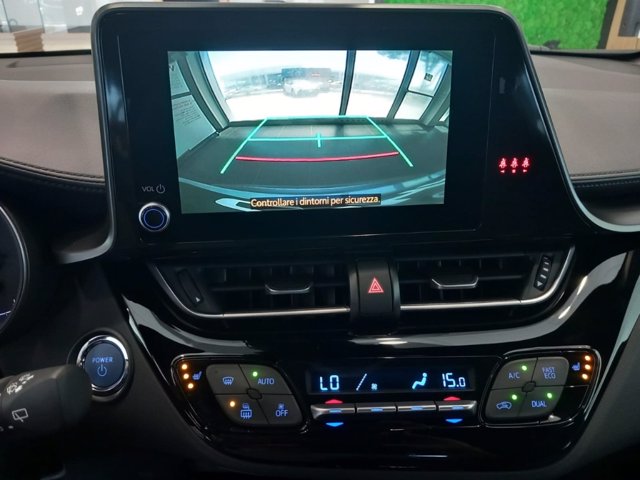 TOYOTA C-hr 2.0h trend e-cvt