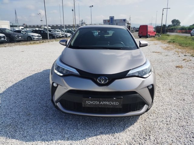 TOYOTA C-hr 1.8h business e-cvt