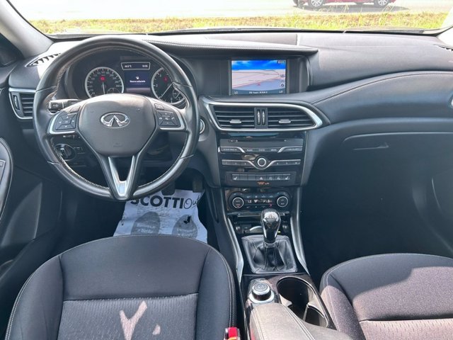 INFINITI Q30 1.5 D 109cv Premium