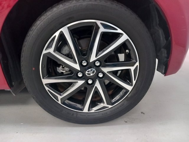 TOYOTA Yaris 1.5h style
