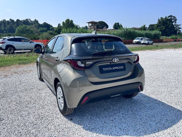 TOYOTA Yaris 1.0 5 porte Active