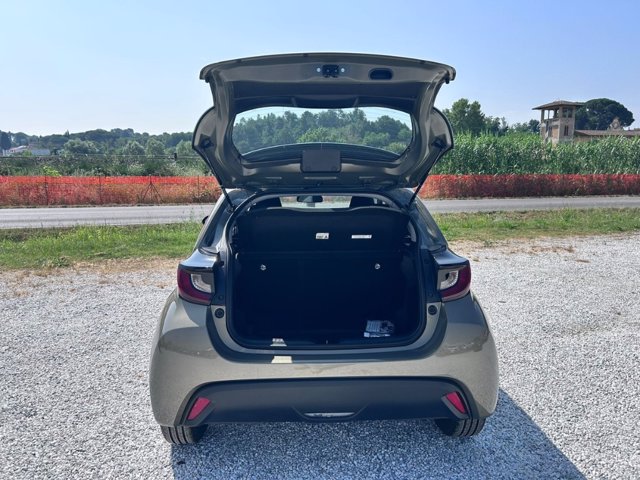 TOYOTA Yaris 1.0 5 porte Active