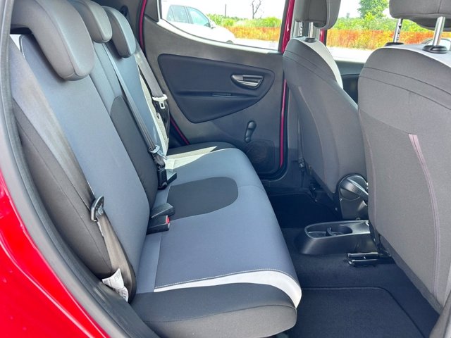 LANCIA Ypsilon 1.2 8v elefantino ecochic gpl 69cv my14