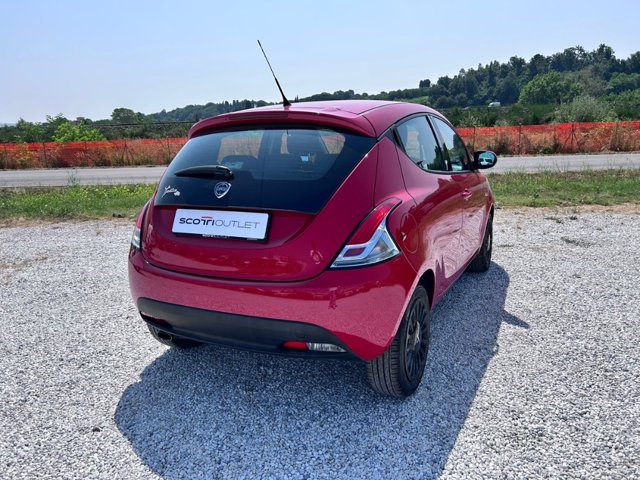 LANCIA Ypsilon 1.2 8v elefantino ecochic gpl 69cv my14