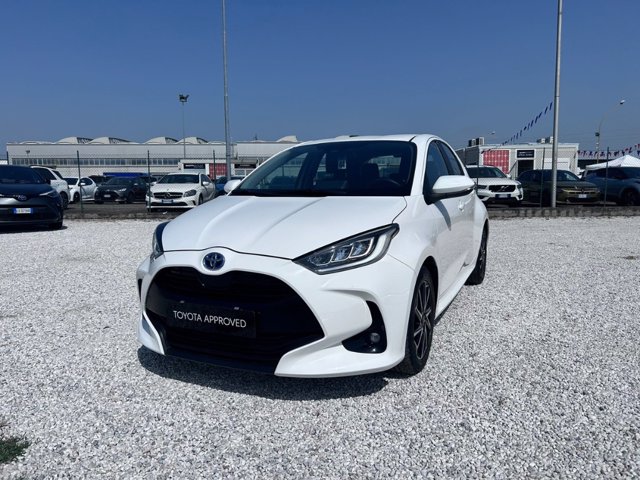 TOYOTA Yaris 1.5 Hybrid 5 porte Trend